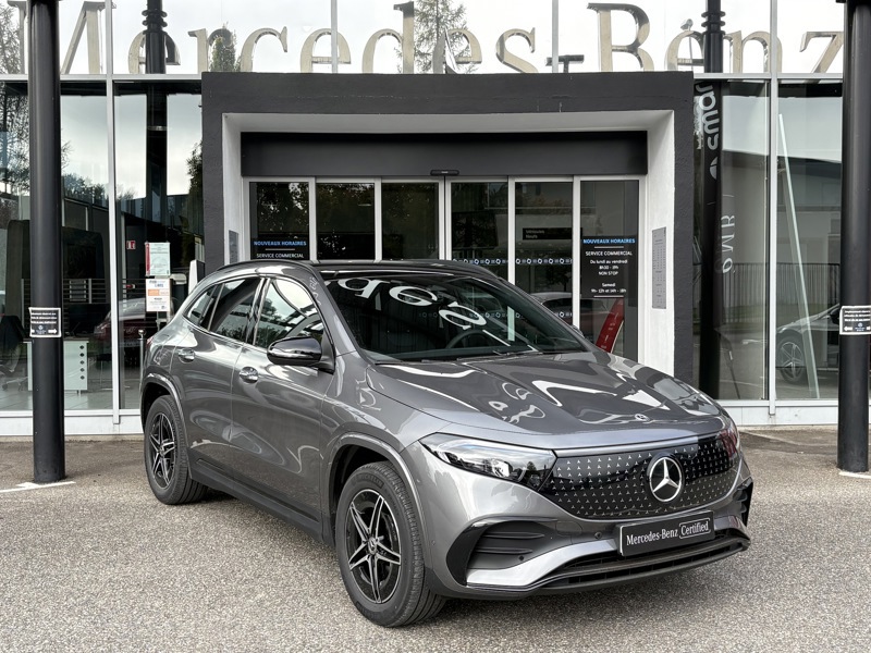 Image Mercedes-Benz EQA 300 4MATIC AMG Line  